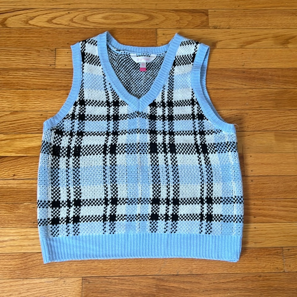 Blue,black and white vest
